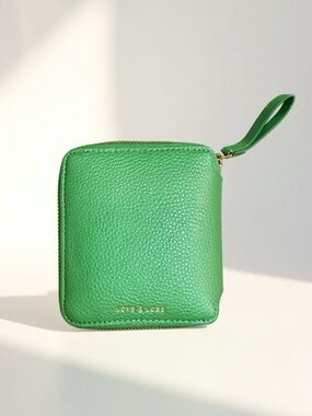 Love & Lore Green Pebbled Leather Zip-Around Wallet | Coastal Quiet Luxury